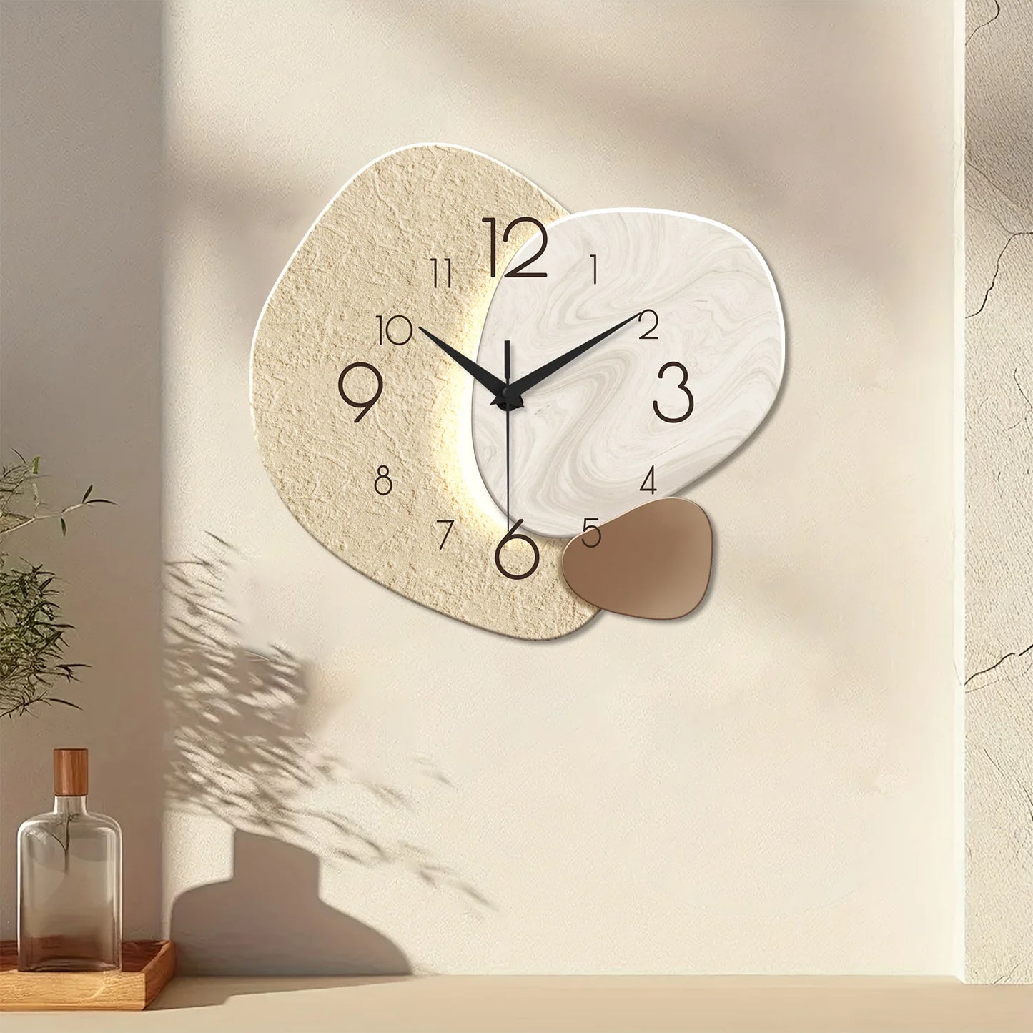 Modern Irregular Silent Wall Clock – Minimalist Quartz Decorative Wall Clock for Living Room